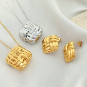 Personalized Twist Ear Clip Titanium Steel Square Texture Necklace