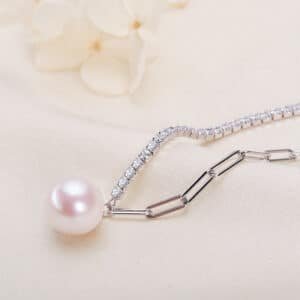 Simple Elegant Freshwater Pearl Necklace For Women