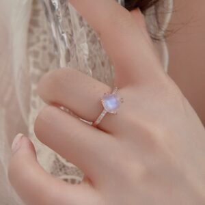S925 Silver Cut Moonstone Ring