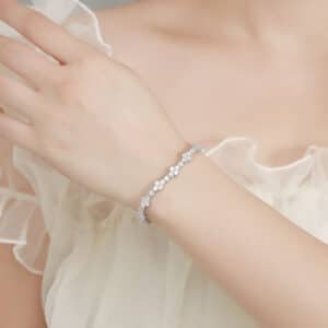 Simple And Light Luxury Temperament 3mm Moissanite Cross Bracelet Women's Sterling Silver